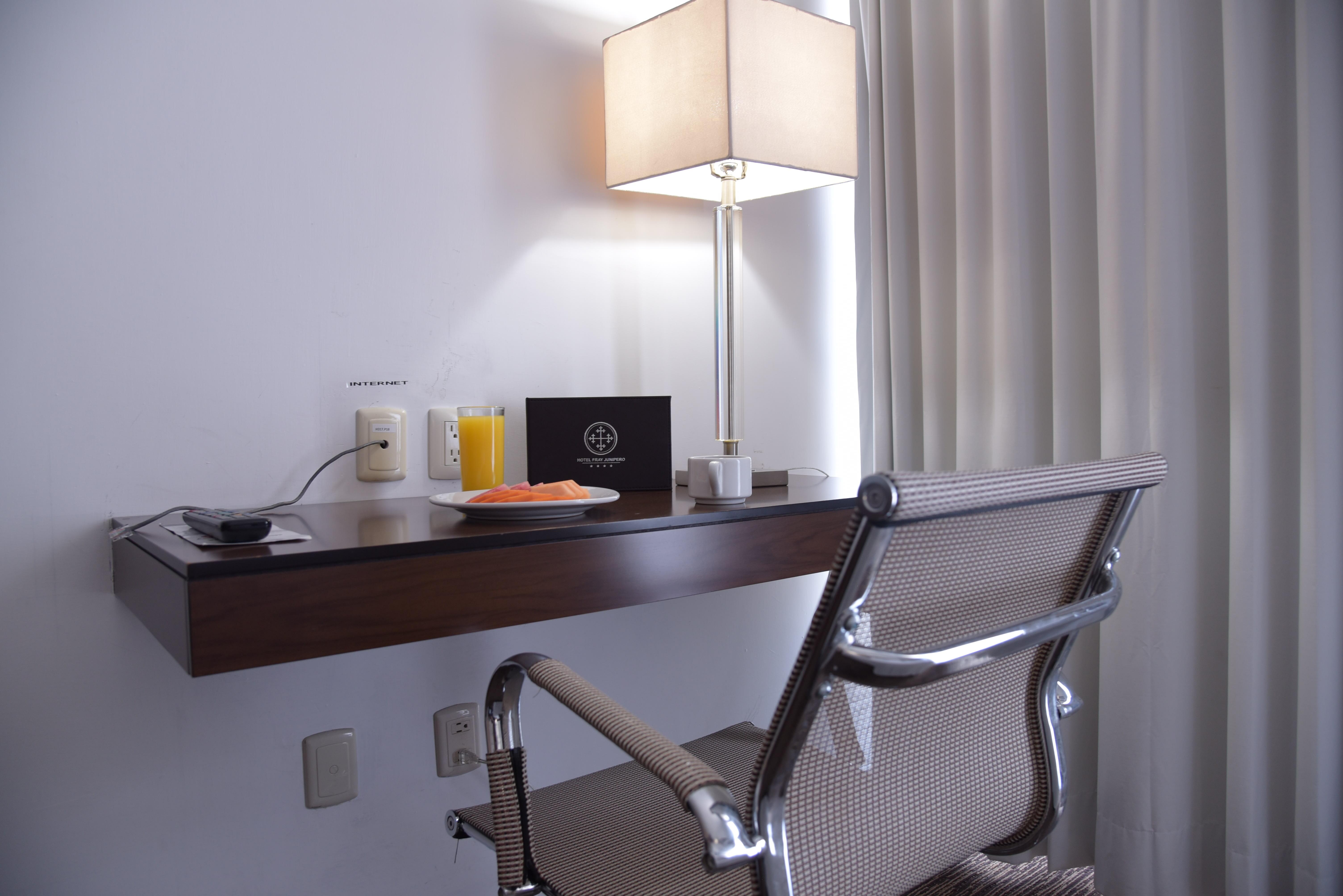 Hotel Fray Junipero Serra Tepic Zewnętrze zdjęcie