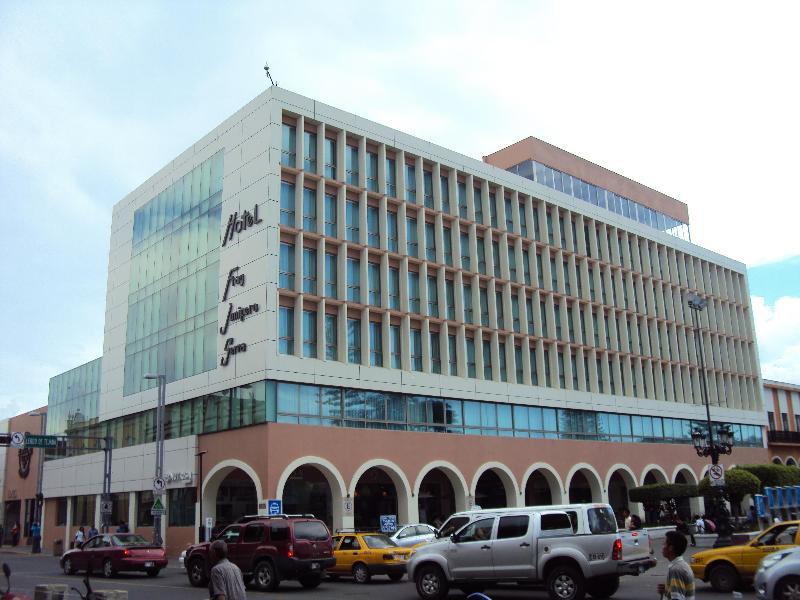 Hotel Fray Junipero Serra Tepic Zewnętrze zdjęcie